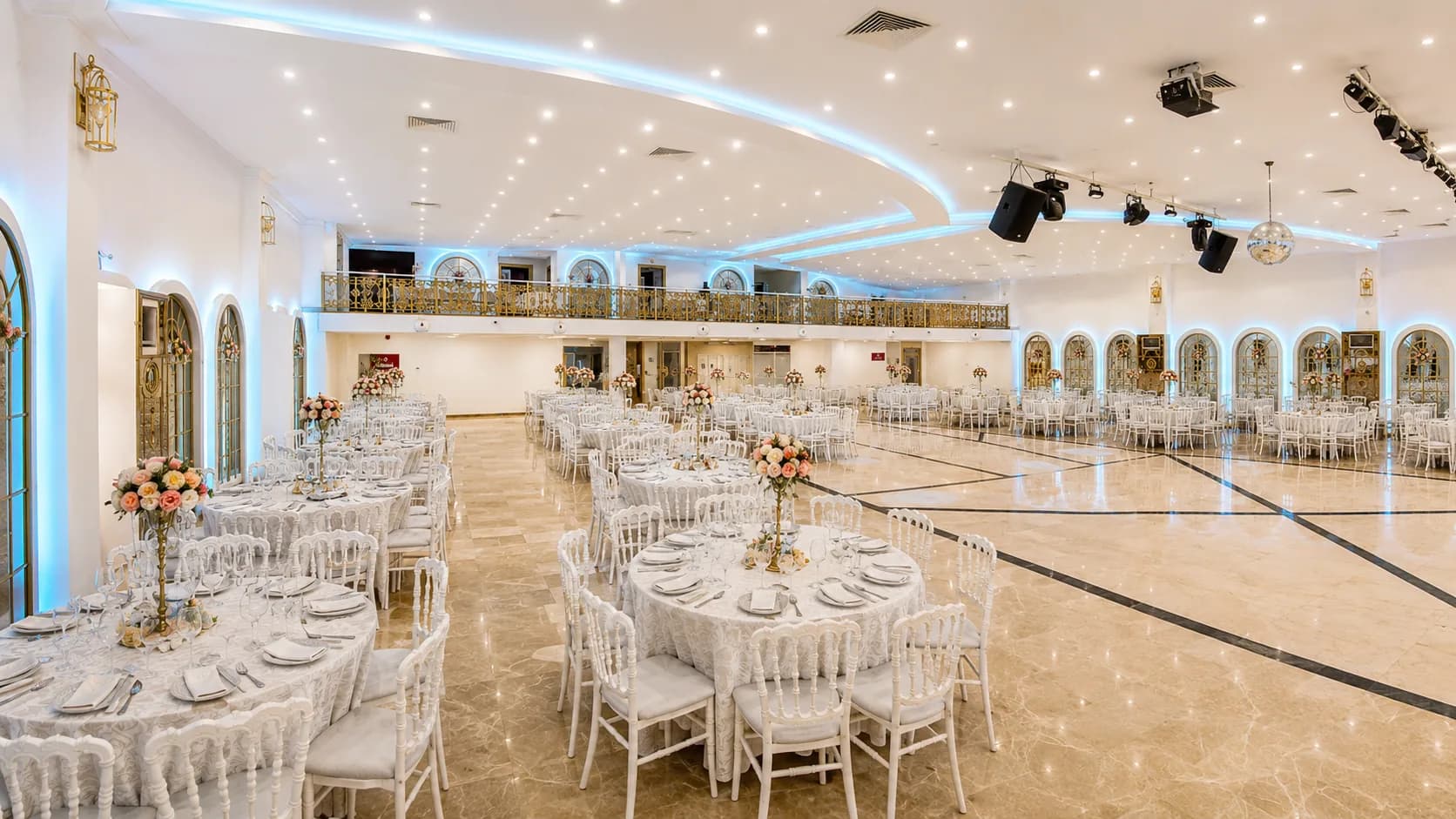Yılmazlar Davet Mavi Işık Detayları